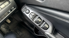 Nissan Juke 1.0 DiG-T 114 N-Connecta 5dr Petrol Hatchback